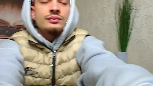 BrandonTate online show from March 18, 6:49 am