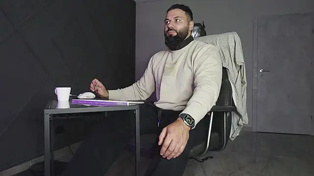 mattmasterss online show from November 1, 11:20 pm