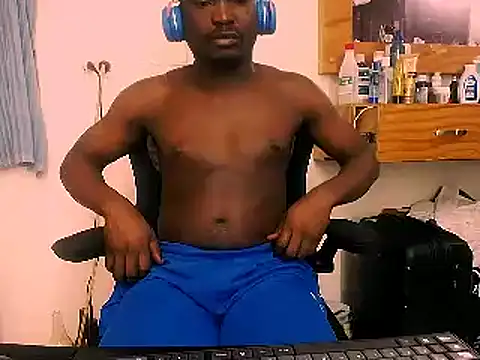 latinhot9631 online show from February 26, 3:41 am