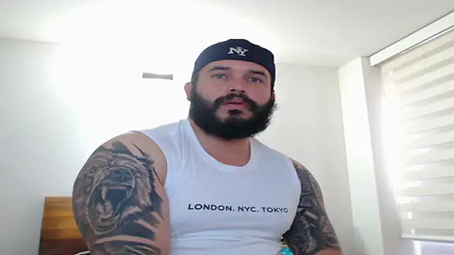 alexandergranda71 online show from March 21, 2:18 pm