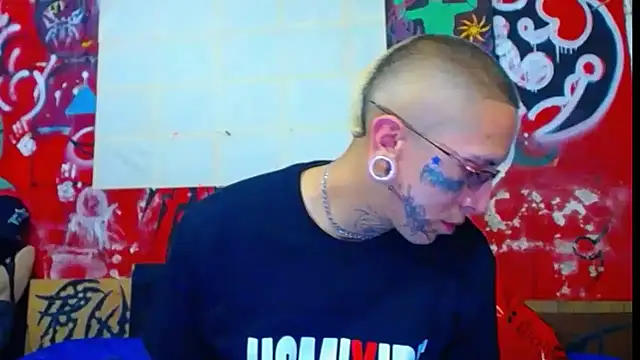 deivid estrada online show from February 9, 6:23 pm