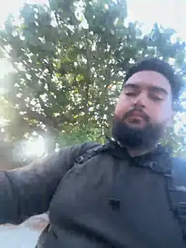 bigdickgio6923 online show from February 18, 1:09 pm