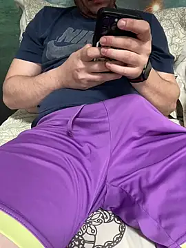 ionut9879 online show from April 7, 11:21 am