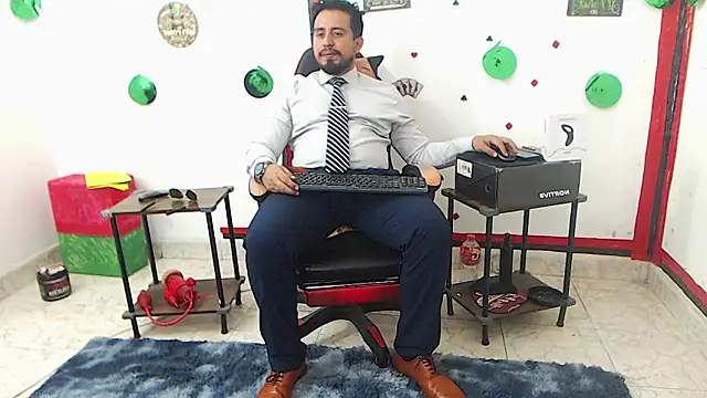 KalethBigDick online show from March 29, 1:28 am