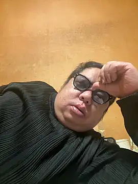 punk0805 online show from February 4, 10:54 am