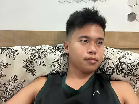 Asiantwink21 online show from September 22, 6:46 am