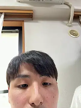 yutaro0211 online show from May 28, 4:32 am