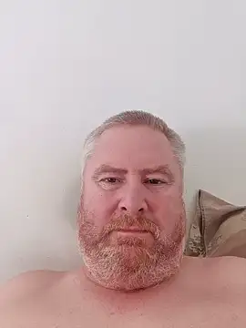 Snapshot of SA_BULL chatting on January 8, 2:56 pm SA BULL online show from January 8, 2:56 pm