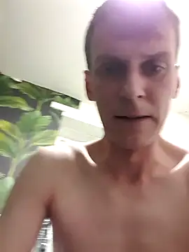 Mrleitenant online show from March 11, 2:29 am