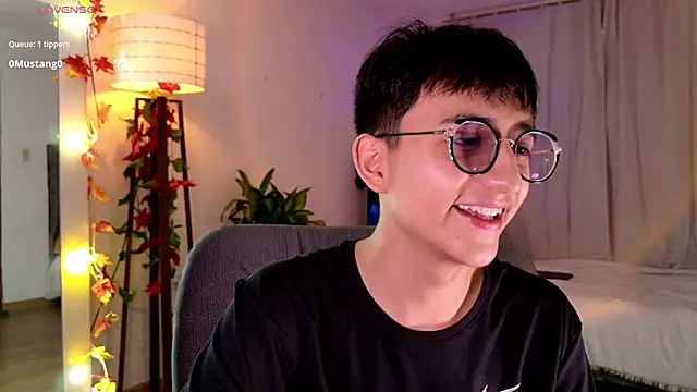 Mr evan1 online show from March 18, 2:06 pm