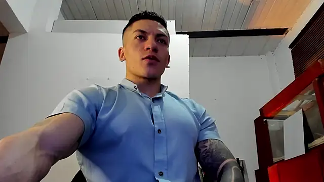 aquiles 51 online show from October 31, 7:39 pm