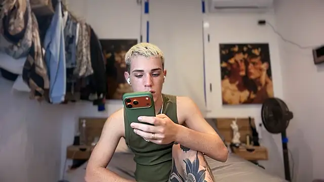 Cristian Delgado online show from February 23, 6:04 am