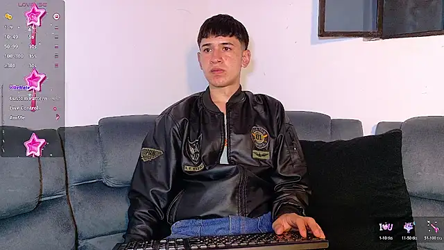 Mr daren  online show from November 4, 6:31 pm