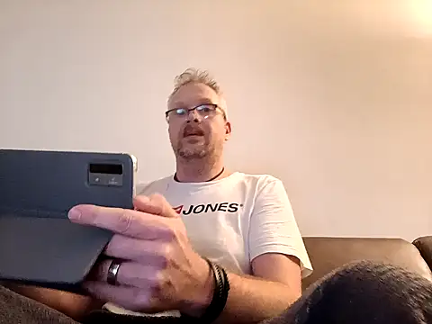 Heidemensch online show from December 22, 6:37 pm