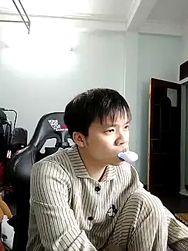 Kelvin kol online show from December 29, 3:24 pm