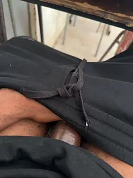 Black-mamba-madingo online show from February 7, 9:27 am