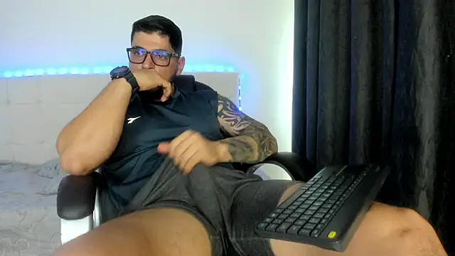 Teilor Creed online show from February 4, 10:16 pm