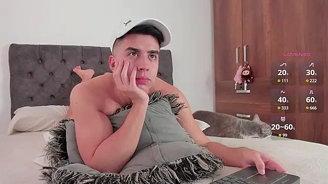 jordanmuskk online show from March 21, 11:47 am