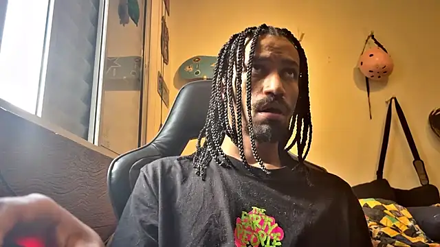 Snapshot of hotcamboy420 chatting on February 6, 4:14 pm hotcamboy420 online show from February 6, 4:14 pm