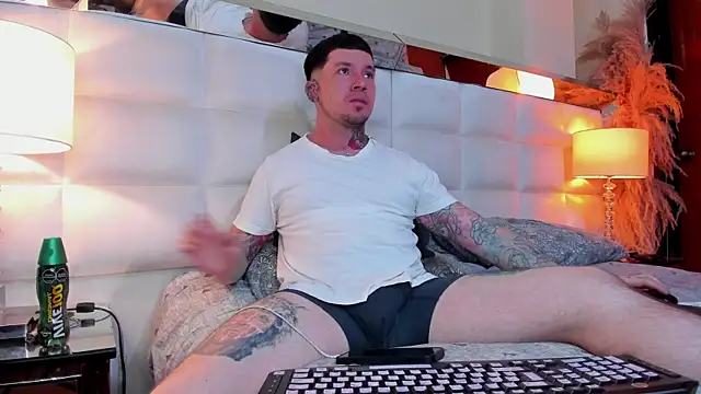 Adam tatto online show from October 31, 4:36 am