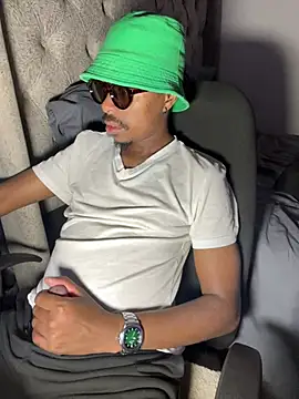 JaroDawg47 online show from April 6, 7:36 pm