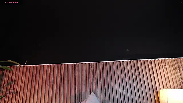 DilanJonnes  online show from October 31, 12:23 am