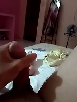 Ricardito97 online show from March 13, 2:30 am