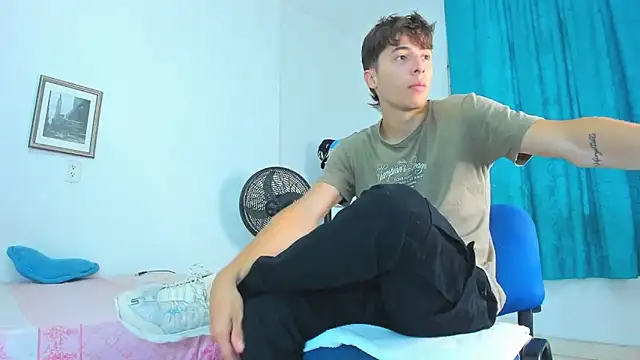 AlessandroDybala online show from March 3, 12:23 pm