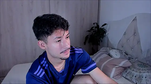 dimitri targaryen online show from October 3, 9:53 pm