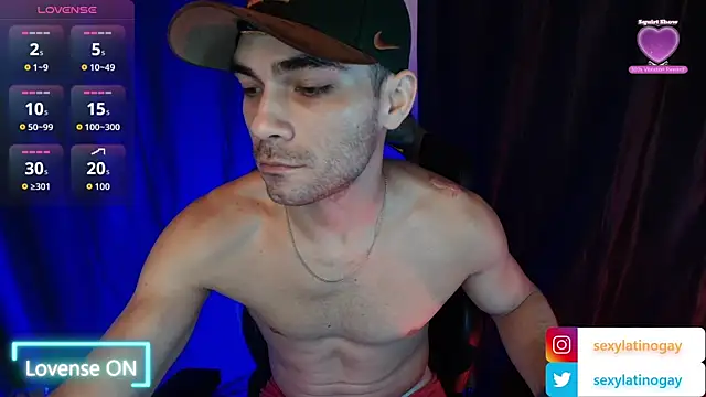 sexyboycolombi4 online show from January 5, 10:24 pm