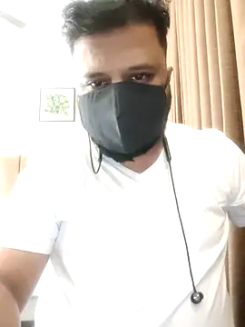 Hunk-Hand6 online show from March 27, 10:05 am