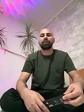 derek1494 online show from October 2, 7:40 pm