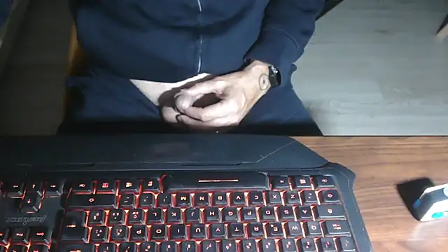 Adri gard online show from November 8, 9:29 pm