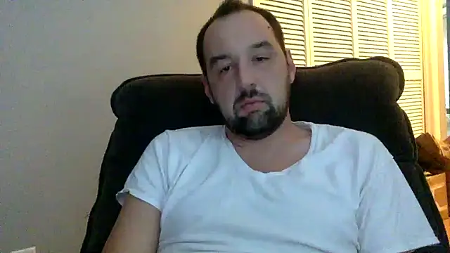 Snapshot of Kink_Master_Daddy chatting on October 23, 2:26 am Kink Master Daddy online show from October 23, 2:26 am
