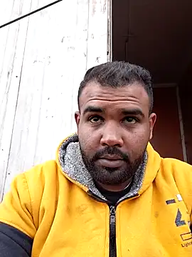 ListedLoin online show from February 25, 3:13 pm