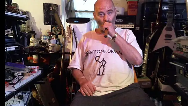 SirGarMack online show from July 1, 4:19 pm