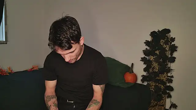 JackDesFeux online show from November 3, 8:32 pm