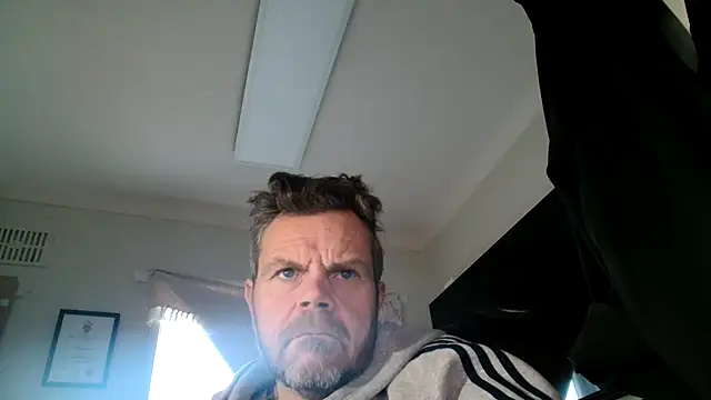 toptugger online show from February 14, 7:59 am