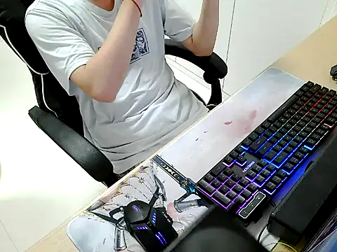 HEARRY668 online show from April 28, 12:43 pm