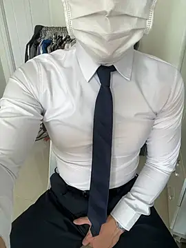 harrylouis1357 online show from March 8, 5:25 am