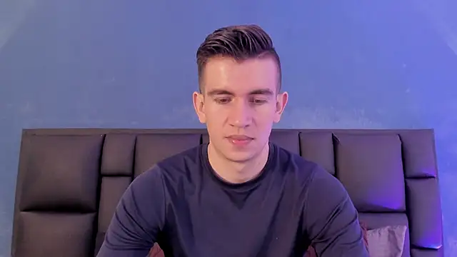 MikaelSlow online show from January 18, 6:37 am