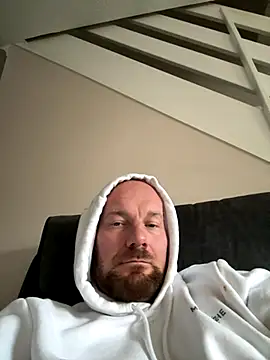 Snapshot of Yorkshire1978 chatting on October 19, 1:36 pm Yorkshire1978 online show from October 19, 1:36 pm