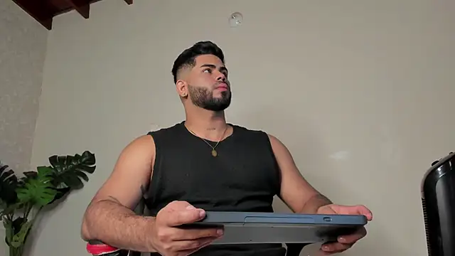 noah crux online show from January 18, 12:57 pm