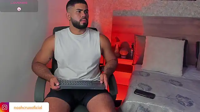 noah crux online show from September 16, 7:58 pm