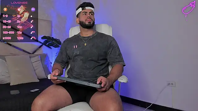 noah crux online show from March 7, 12:34 pm