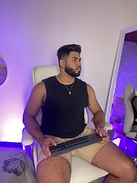 noah crux online show from March 8, 1:23 pm