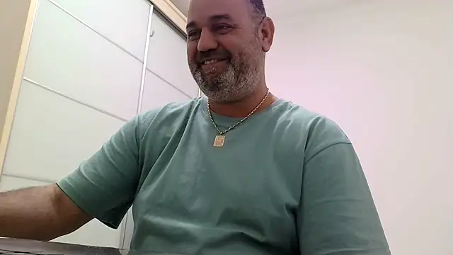 your man85 online show from February 16, 8:32 am