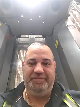 your man85 online show from March 9, 6:39 am