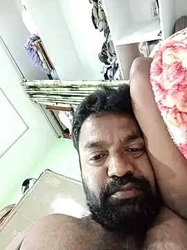 Snapshot of PVNRAO0831 chatting on October 10, 3:39 pm PVNRAO0831 online show from October 10, 3:39 pm