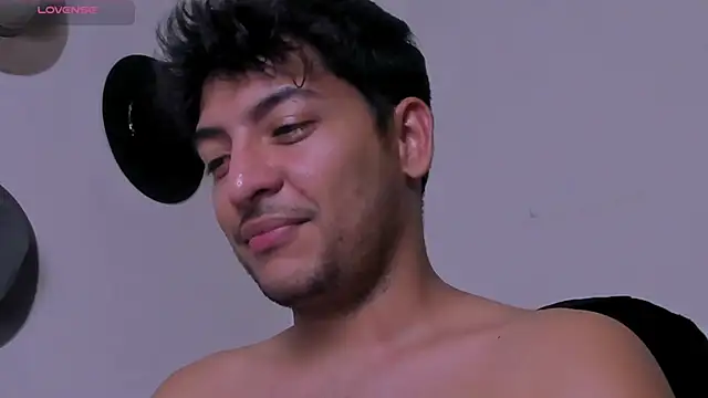 Pauldiazz online show from October 9, 11:09 pm